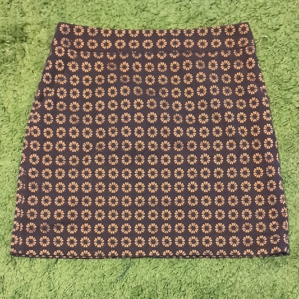 Floral Patterned Skirt - Black and Orange